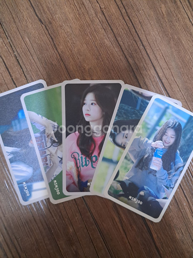 김민주 1st Photobook 프로메모리아--3