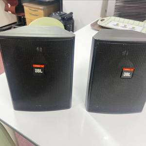 JBL 컨트롤 25 , 1조