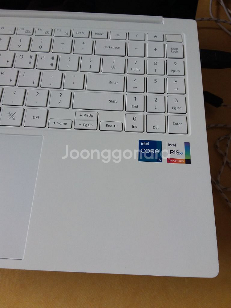 갤럭시북NT951XDB i5-1135G7 SSD768--1