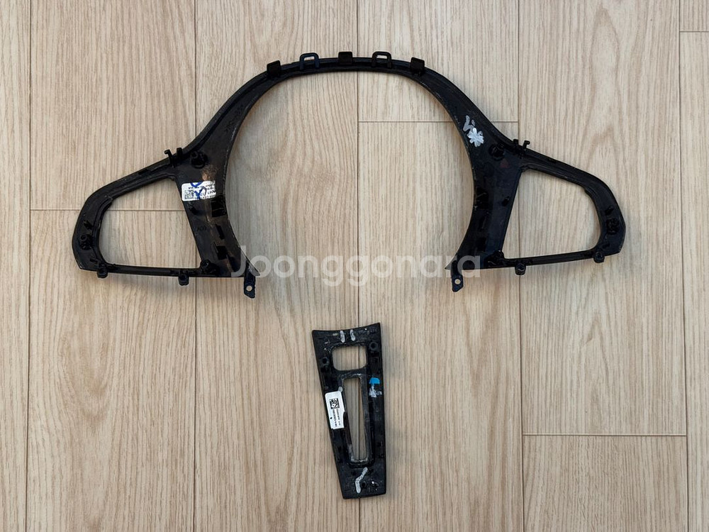 BMW M3, M4 정품 핸들 카본 커버--1