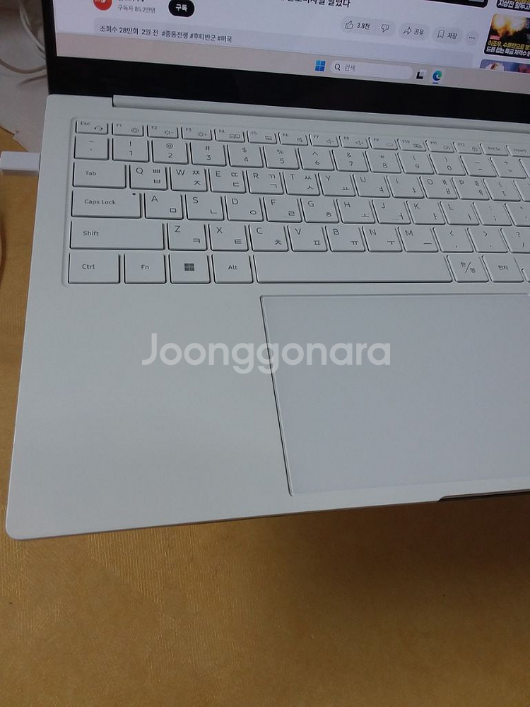 갤럭시북NT951XDB i5-1135G7 SSD768--2
