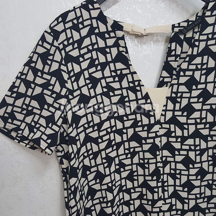 ZARA 자라 고급진 모자이크 패턴 반팔탑--2