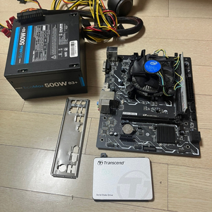 i3 9100f h310m ddr4 8GB 500w파워