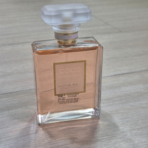 샤넬 향수 코코 마드모아젤 오 드 빠르펭 100ml