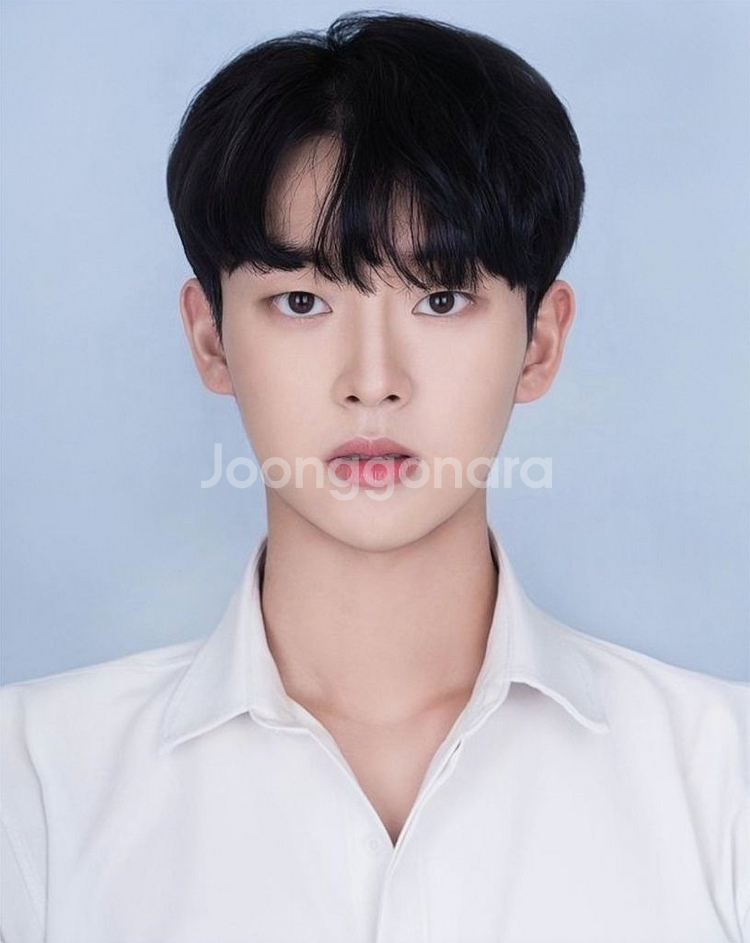 최현욱 출연작 대본, 굿즈 구매합니다--0