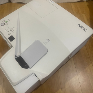 초단초점 NEC NP-UM330W 3.300안시