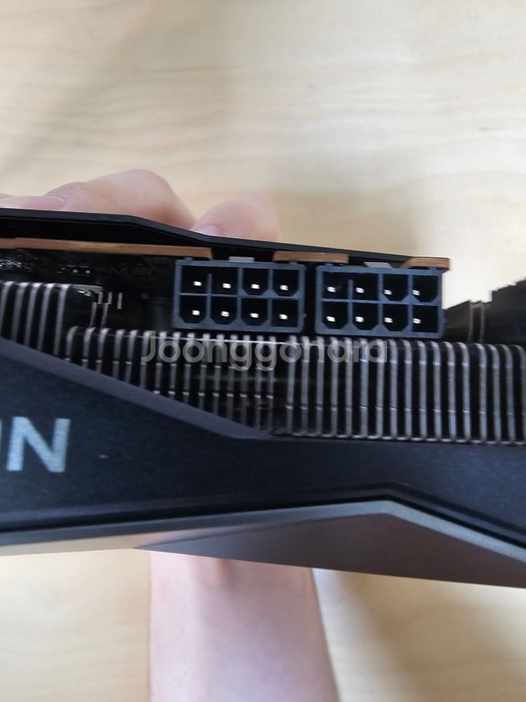rx6700xt 3팬 팝니다--2