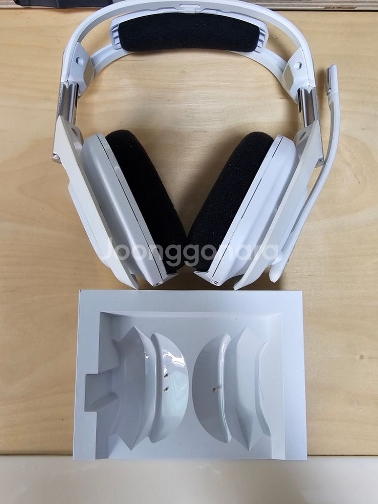 a50x 화이트 팝니다--2