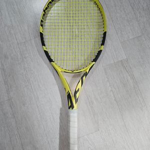 바볼랏 SUPER LITE 100 255 테니스라켓