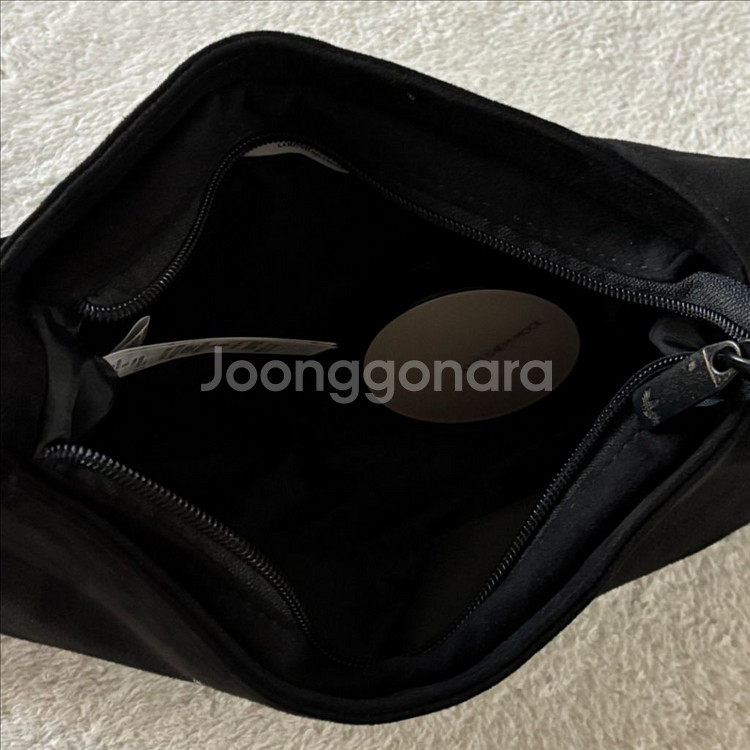 아디다스 큐빅 스웨이드 숄더백--3
