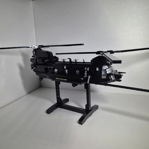 레고 밀리터리 MH-47G 팝니다.