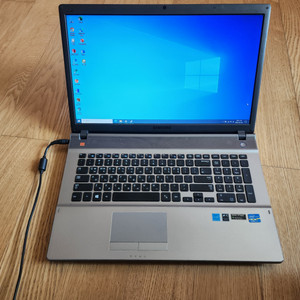 삼성 17인치 노트북 NT550P7C(i7)