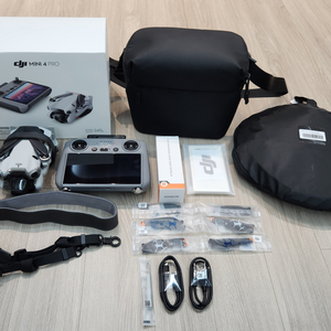 DJI Mini 4 Pro 플라이모어 콤보 드론