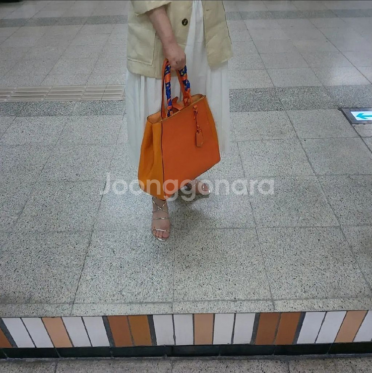 팬디 가방 정품 투쥬르백 라지--6