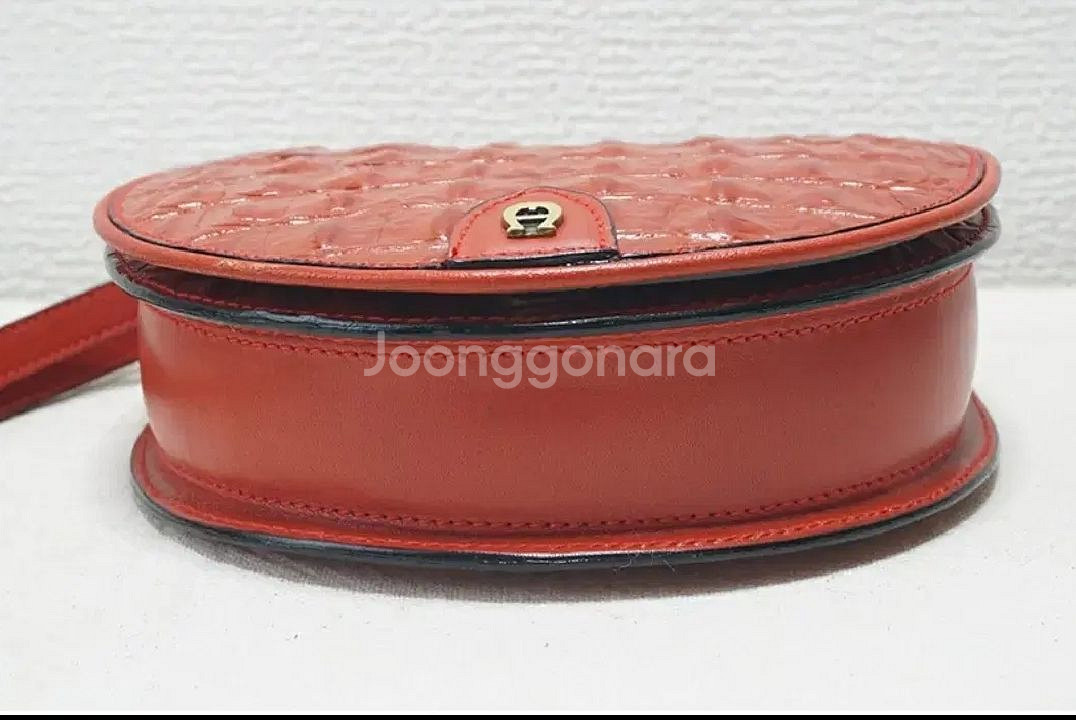 아이그너 크로스바디--7