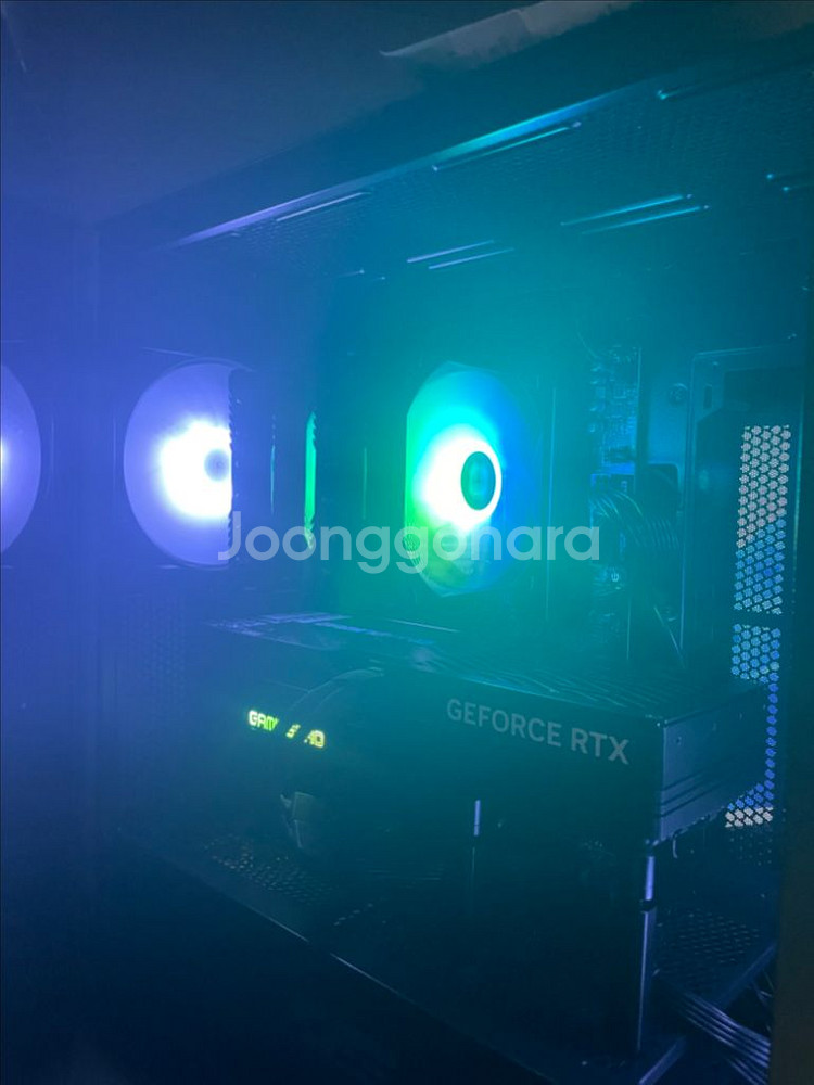 하이엔드 게이밍컴퓨터 7800x3d 5070ti 팝니다--1