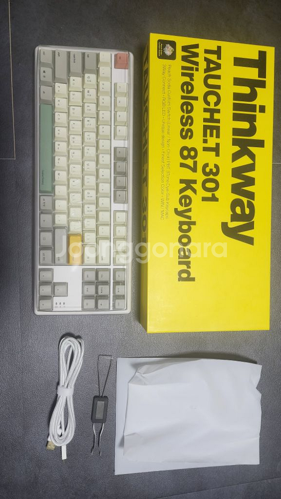 씽크웨이 토체티301 키보드 팝니다--1