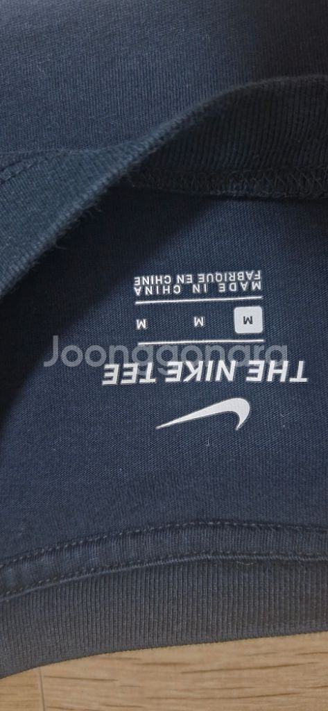 나이키 블랙 반팔티 M--5