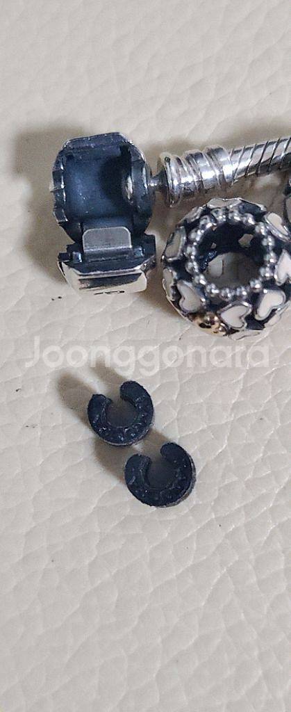 판도라 정품 단종 레어템 14k올 콤비참팔찌ㅡ17센티--7