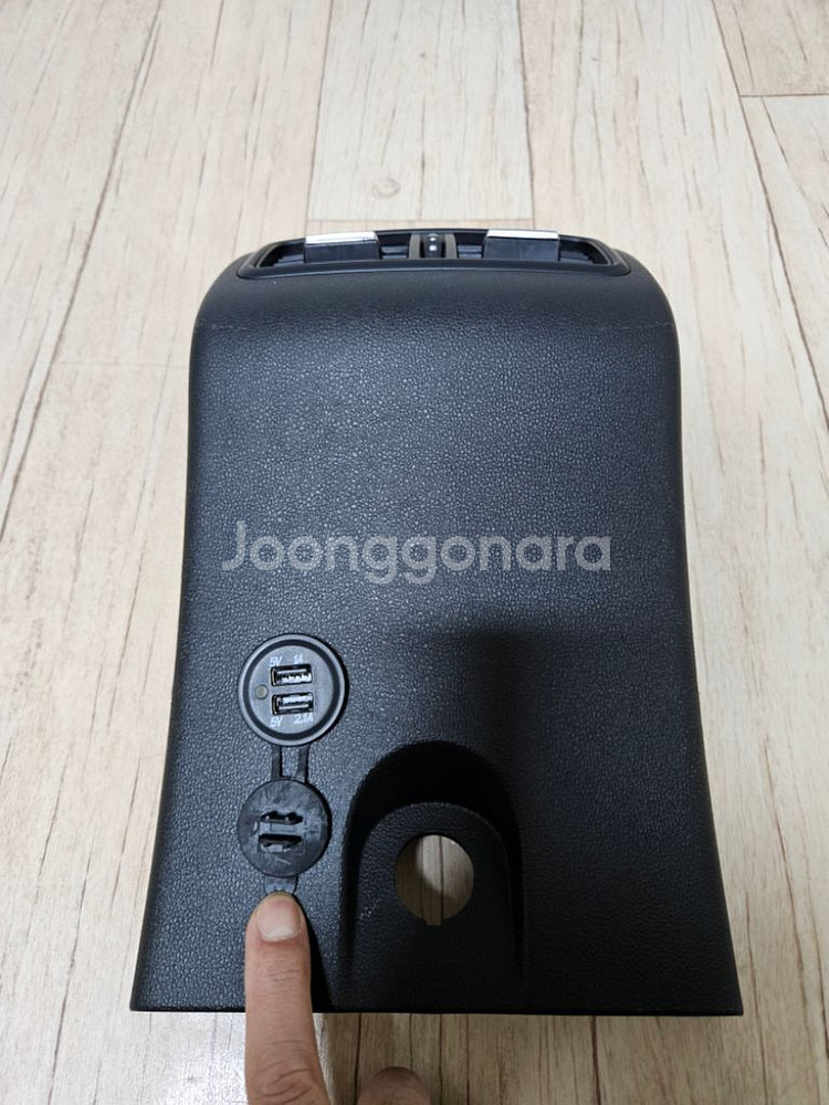 SM6 센터콘솔이랑 리어콘솔 팔아요--1