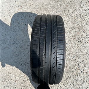 245/35R20 중고타이어 판매합니다