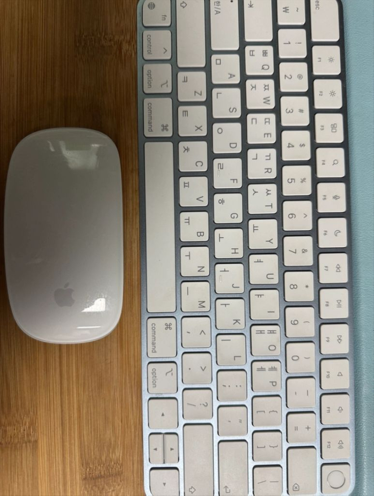 아이맥 24인치 M3 8GB 512GB 블루(풀박스) 이미지