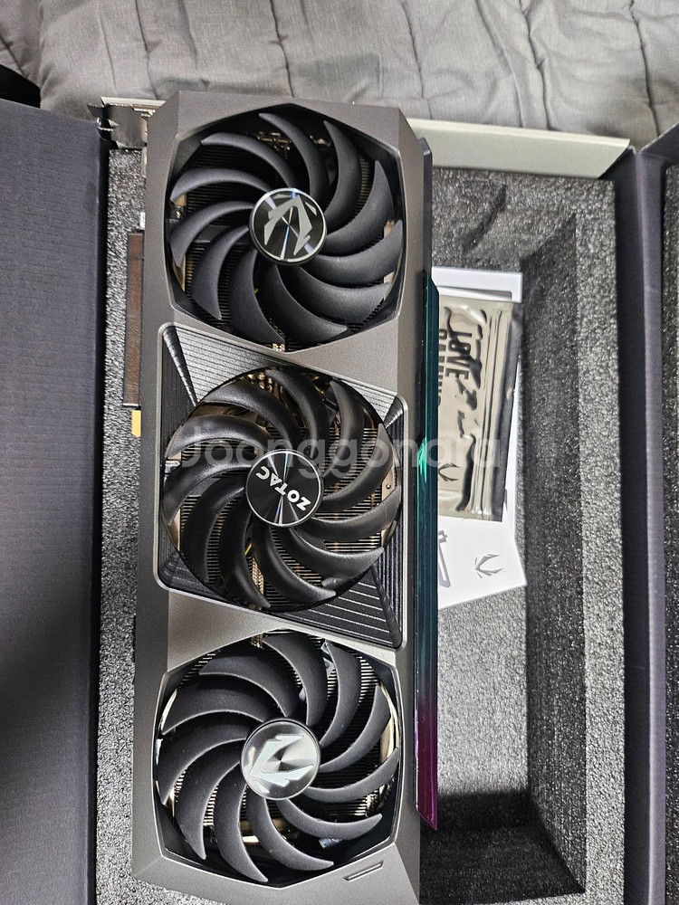 가격내림조텍 4070ti super--1