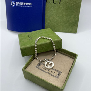 구찌 인터로킹 G 팔찌 19호 479226