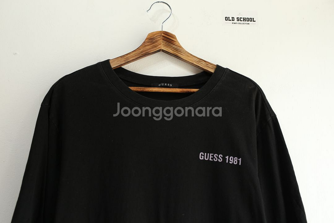 게스 블랙 반팔티셔츠 XL사이즈--1