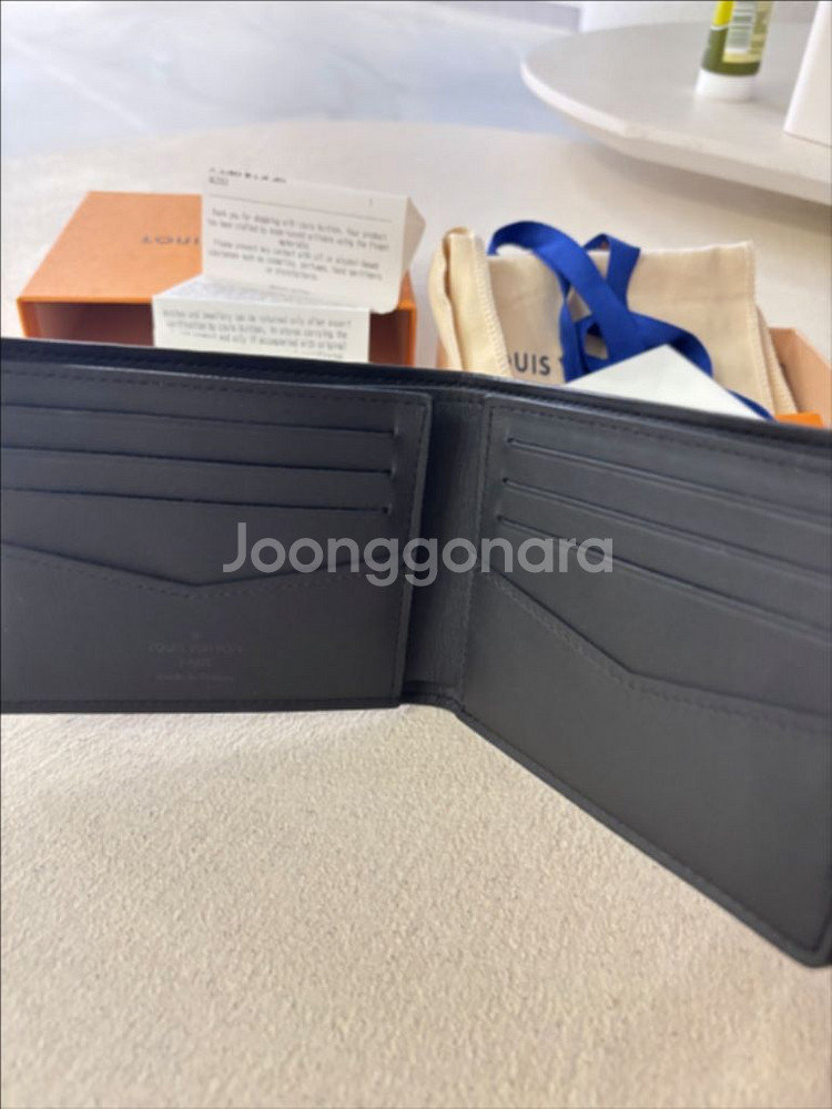 루이비통 남자 반지갑 (슬렌더 윌릿)--1