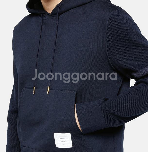 톰브라운 사선완정 루프백 후드 5사이즈 팝니다.--2