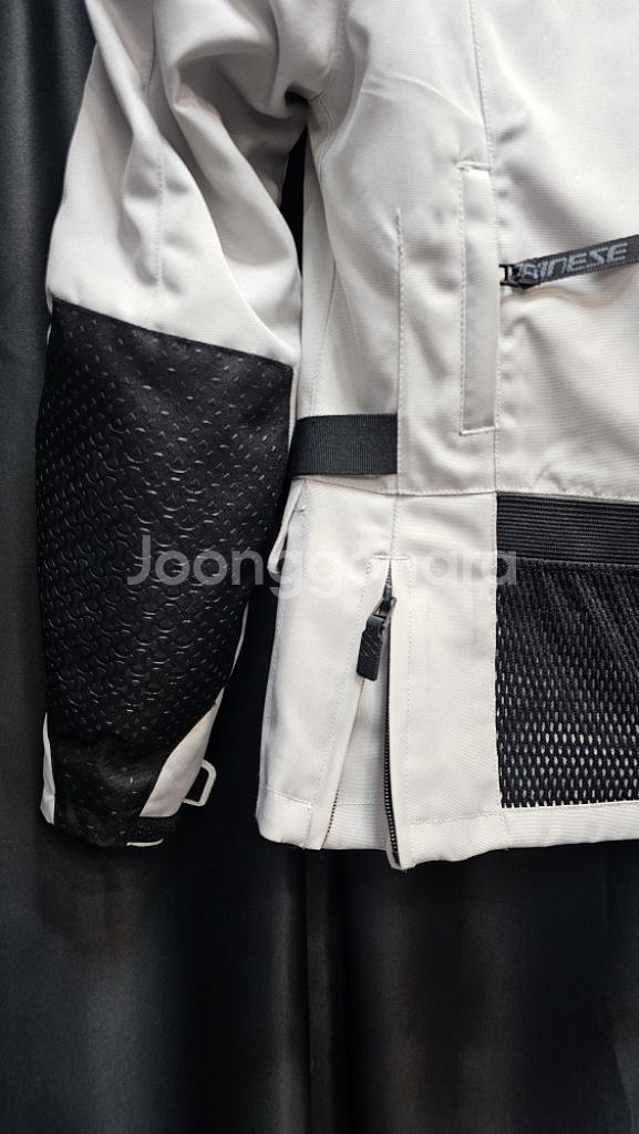 다이네즈 LADAKH 여성용 상하의 판매합니다--3