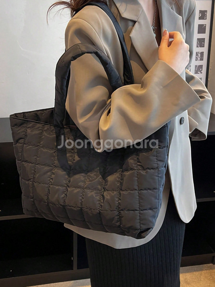패딩가방 엠보가방--3