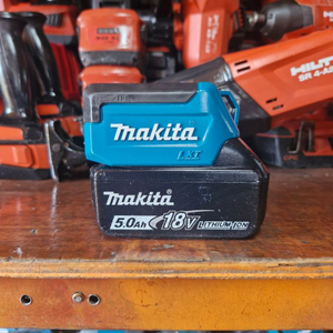 마끼다LED작업등 캠핑랜턴 DML817 300루멘.낚시