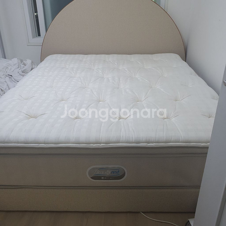 (가격 내림)시몬스 뷰티레스트 라지킹 프레임+매트리스--2
