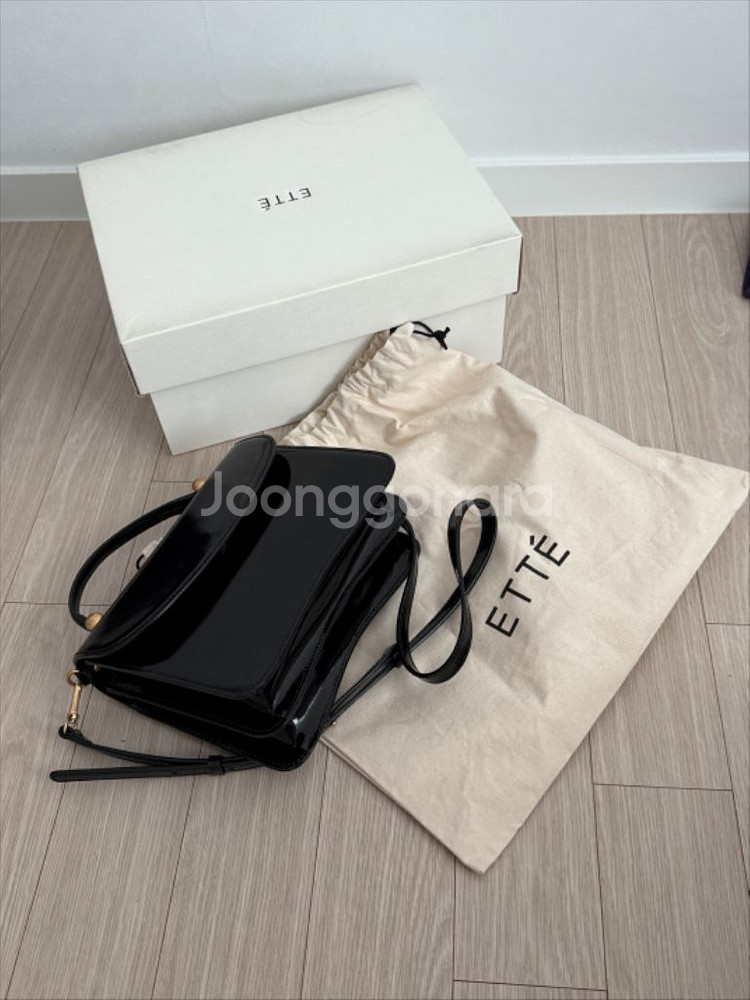 에떼 ette 코스메 스퀘어백 블랙 (원가35만)--3