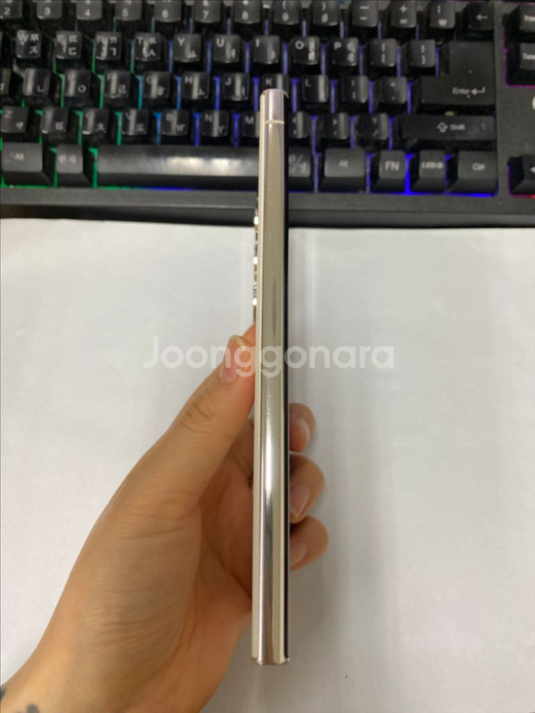 SK 갤럭시S23울트라 크림 외괸깔끔 256GB 무잔상--5