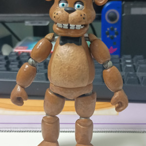 프레디 피규어