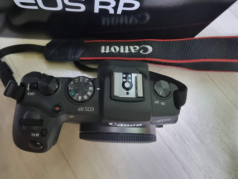 캐논 eos rp 풀박스 판매합니다 이미지