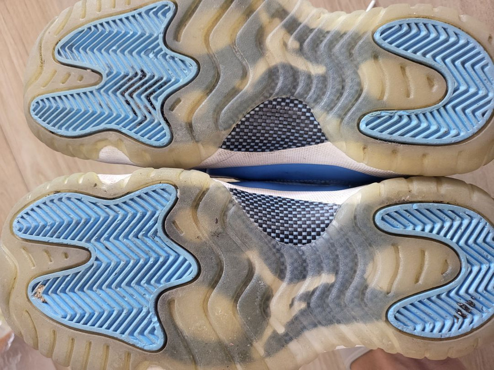 조던 11 레트로 로우 UNC 240mm 이미지