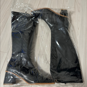 스퀘어 가죽 롱부츠 250