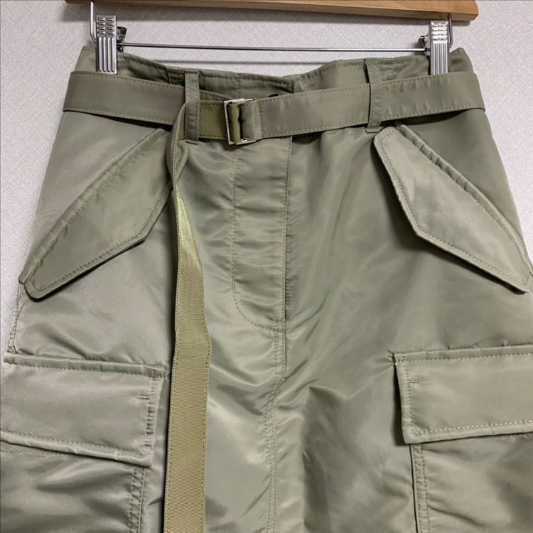 23SS 사카이 벨티드 백 플리츠 스커트 (새상품)--2