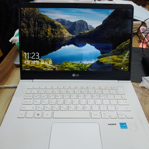 lg. 그램 (14z960) i3. 6세대