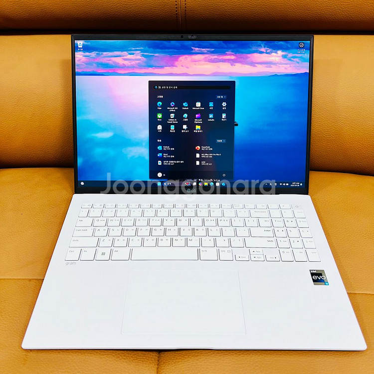 LG그램 i5 12세대 램16 SSD512 노트북--6