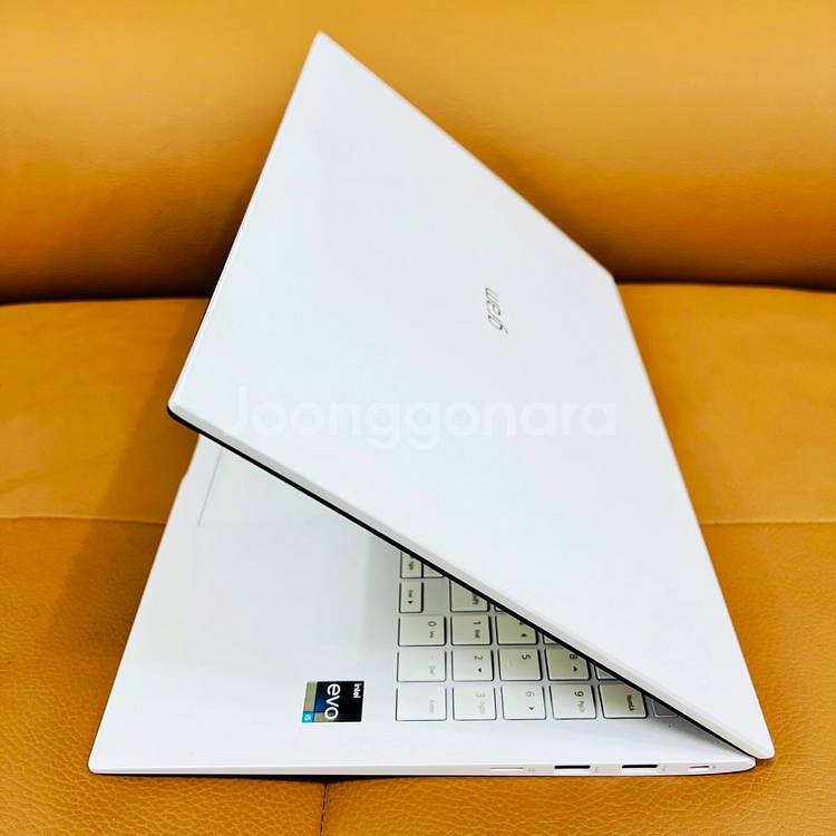 LG그램 i5 12세대 램16 SSD512 노트북--7