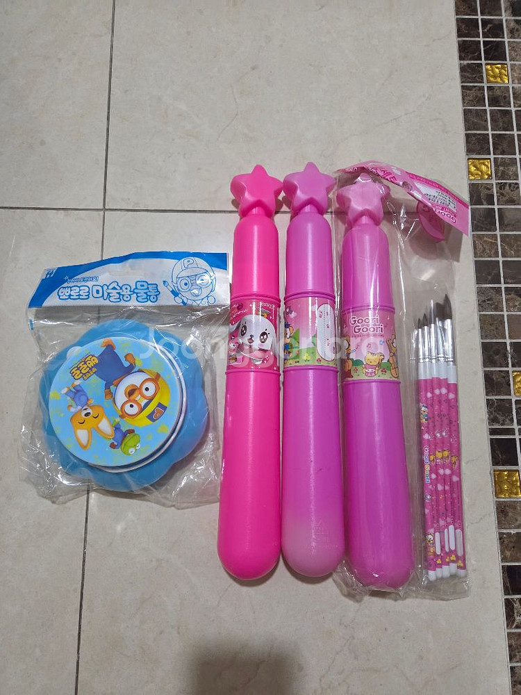 미술용 붓 붓통 물통 파렛트새거 개당 1000원--0