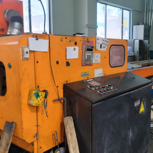 고속절단기(원형톱날)