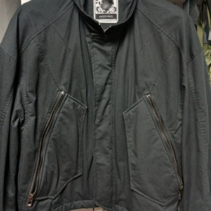 메종미네드 바람막이