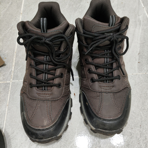 슬레진저 등산화 255 - 260