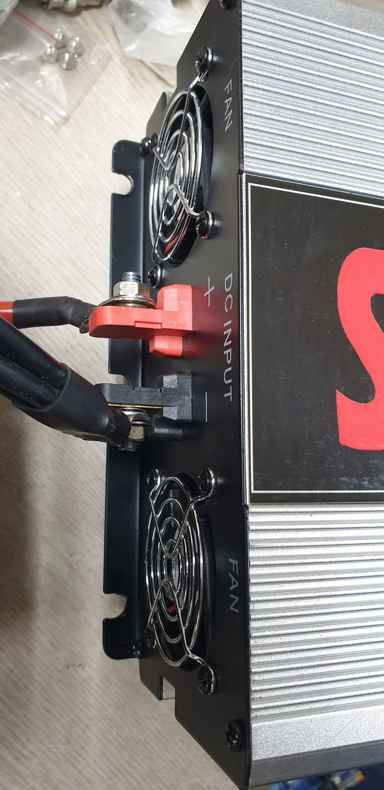 인버터 12V 2KW 이미지